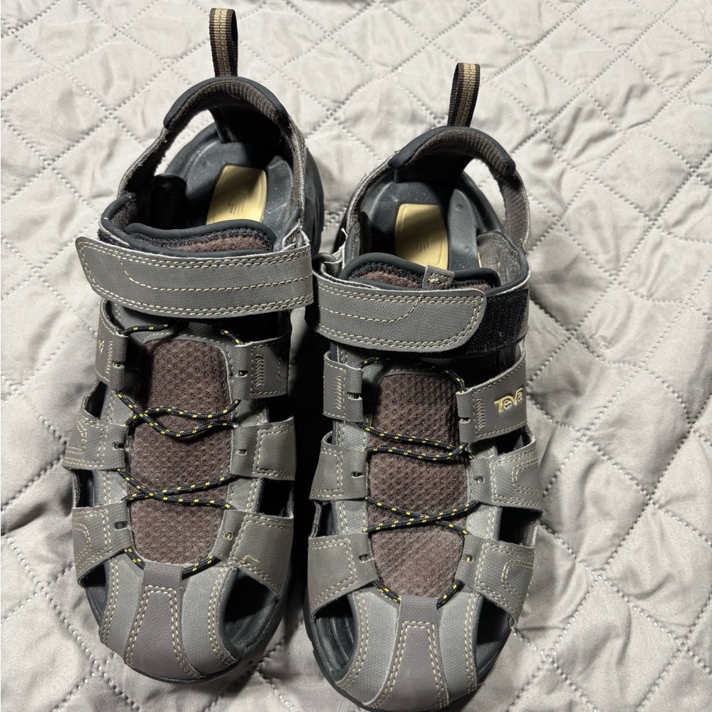 Teva Men's Sandals in Gray and Brown